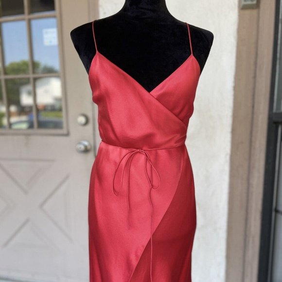 Michelle Mason Little Red Dress Wrap Minidress in Scarlet Silk - Picture 2 of 14